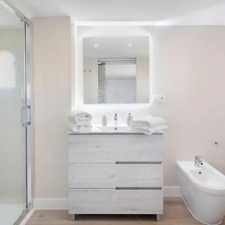 Amazing Duplex Next To The In Apartment *